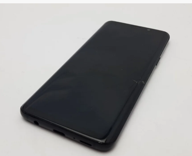 Может ли самсунг S9 стоит пол цены из-за трещины на экране - 2