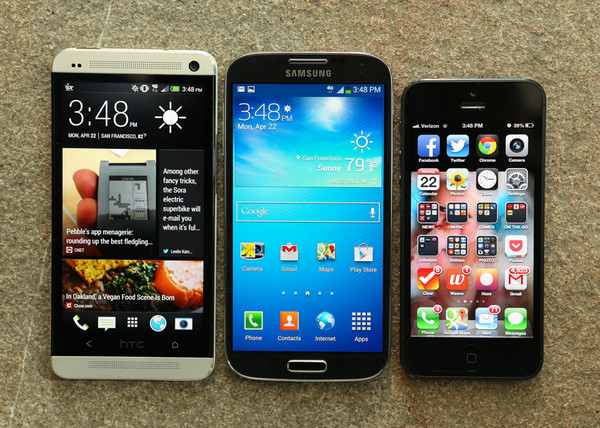 HTC One Samsung Galaxy S4 или 5 огрызок Объясните свой выбор